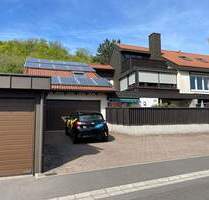Hochwertig erbautes Mehrfamilienhaus mit 5 attraktiven, individuellen Wohneinheiten - davon eine exklusive Wohnung zur Selbstnutzung - Scheinfeld