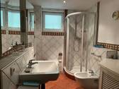 Wohnung 3: Dusch-WC - 