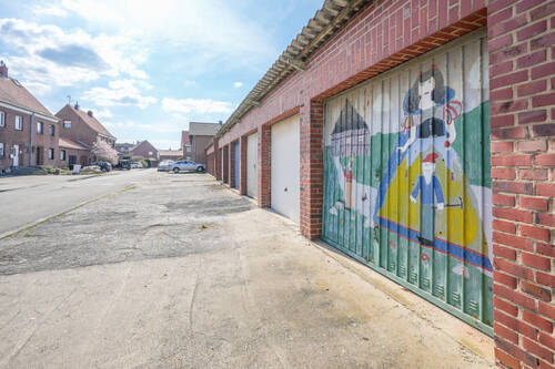 Garage - 