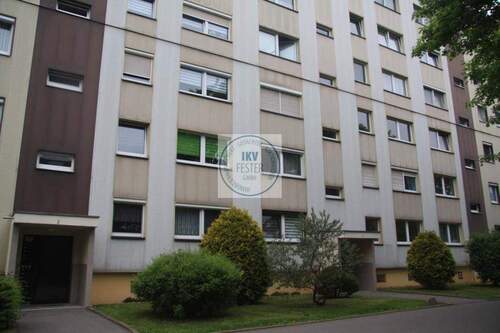 Hausansicht 1 - Eigentumswohnung Mülsen aus Nachlassverfahren gegen Höchstgeot