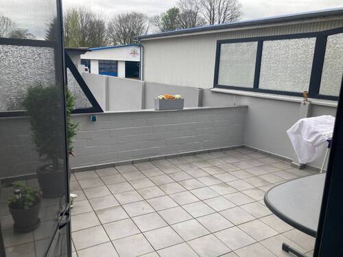 Bild... - 4 Zimmer Etagenwohnung in Bremerhaven