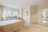 Schlafzimmer im Erdgeschoss - 