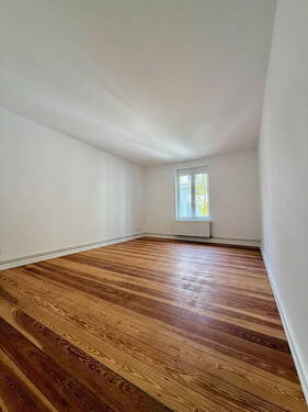 Zimmer 2 - 