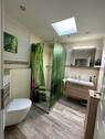 modernes Duschbad - 