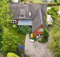 Geräumiges Wohnhaus und fast 1.900 m² Naturgrundstück in Sackgassenlage - Moormerland Veenhusen