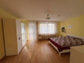 Schlafzimmer mit Balkon - 