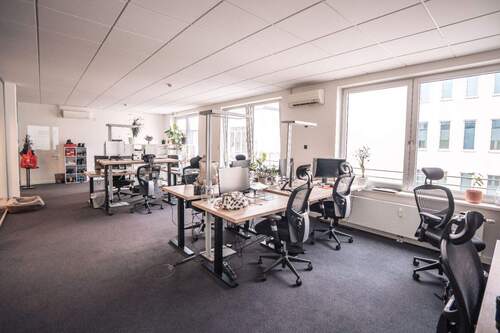 Sonstiges - Büro am Gänsemarkt: Möbliert, flexibel, sofort verfügbar, Dachterrasse