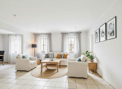 Wohnzimmer KI - 3 Zimmer Etagenwohnung in Breitengüßbach