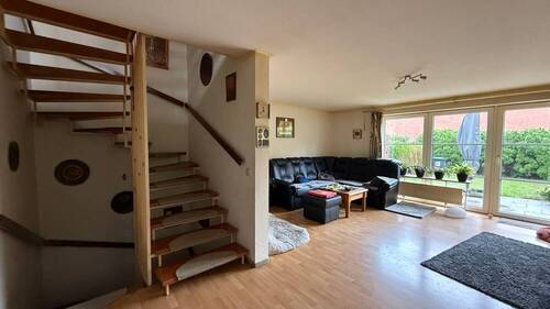 Erdgeschoss - 5 Zimmer Doppelhaushälfte in Geesthacht