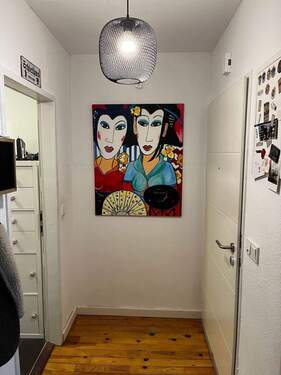 Flur - Etagenwohnung mit 66,00 m&sup2; in Saarbrücken zur Miete