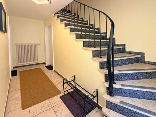 Treppenhaus im Erdgeschoss - 