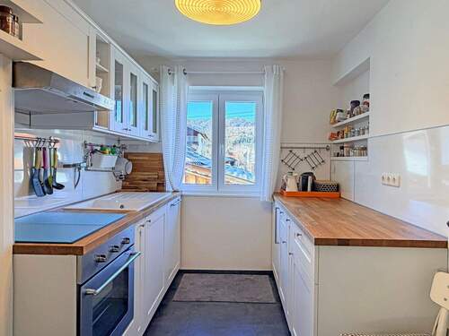 Moderne Küche im Obergeschoss - 