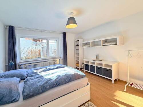 Schlafzimmer im Erdgeschoss - 