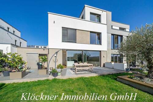 Rückansicht - 6 Zimmer Einfamilienhaus zum Kaufen in Saarbrücken