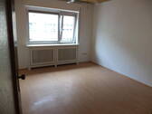 Zimmer rechts - Etagenwohnung mit 93,00 m² in Mainz zur Miete