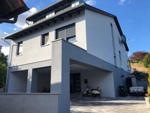 Hauseingang - 5 Zimmer Einfamilienhaus in Oberderdingen