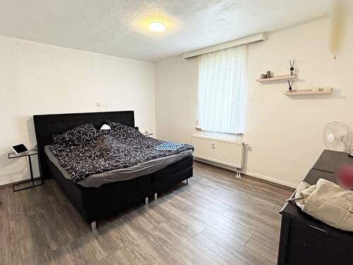 Schlafzimmer im EG - 