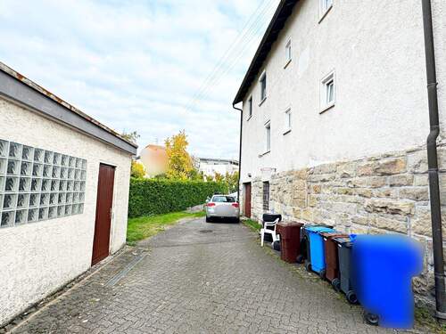 großes Grundstück - 