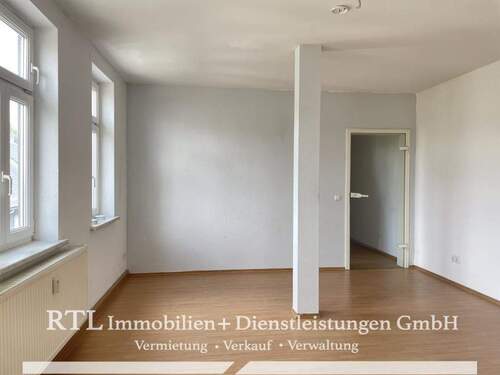 Wohnzimmer - Helle und freundliche Wohnung in Lehesten (A1429)