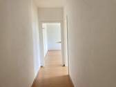Flur - Etagenwohnung mit 55,00 m&sup2; in Lehesten zur Miete