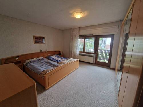 Schlafzimmer mit Balkon EG - 