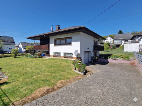 Seitenansicht - 4 Zimmer Einfamilienhaus zum Kaufen in Bad Marienberg / Langenbach