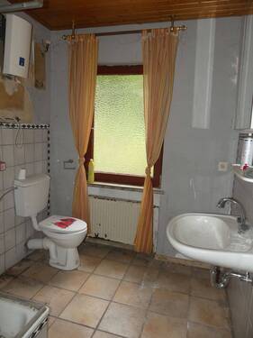 Badezimmer Erdgeschoss - 