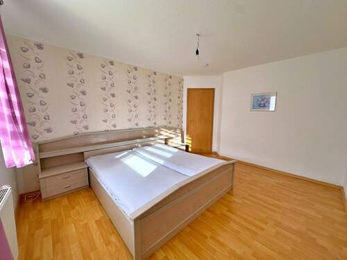Schlafzimmer 1 - 