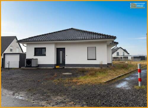 Vorderansicht - 4 Zimmer Einfamilienhaus in Schwalmstadt / Ziegenhain