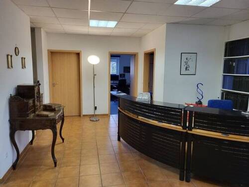 Empfangsraum - 6 Zimmer Büro in Simmern