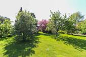 Garten Blickrichtung Ost - 1 Zimmer Mehrfamilienhaus, Wohnhaus in Hessisch Oldendorf