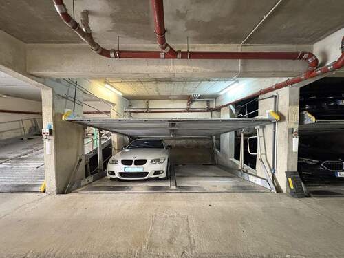 Tiefgarage - 