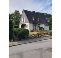 Sehr gepflegte DHH mit Vollkeller und traumhaften Grundstück in Itzehoe