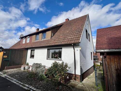 Außenansicht - 4 Zimmer Doppelhaushälfte in Erbach