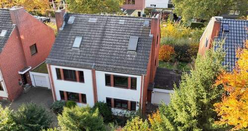 Frontansicht - 4 Zimmer Mehrfamilienhaus, Wohnhaus in Bremen