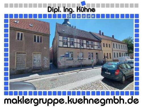 Bild 1 - Prov.-frei: Entwicklungsfähige Wohnimmobilie im Zentrum von Nauen