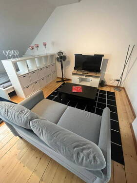 Wohn- / Schlafzimmer - 1 Zimmer Etagenwohnung zur Miete in Berlin