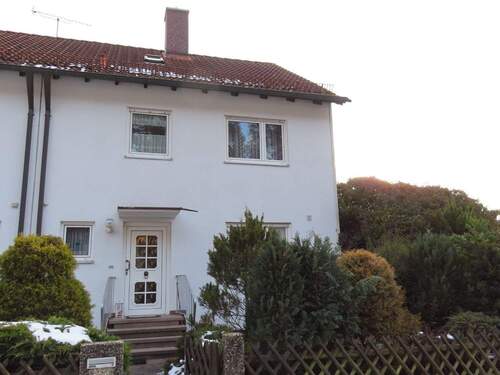 Haus - ***DHH in ruhiger Wohnsiedlung am Waldrand !!!***