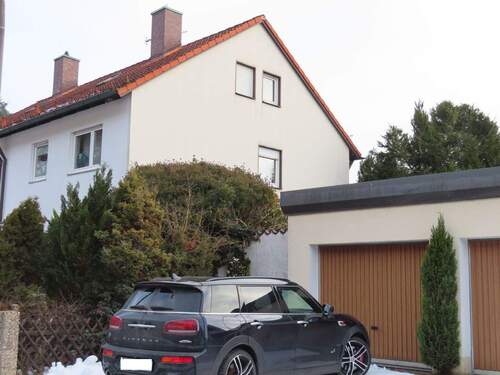 Haus - 5 Zimmer Doppelhaushälfte zum Kaufen in Neunkirchen am Sand