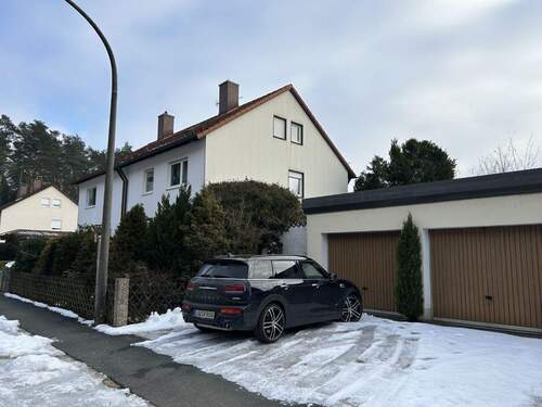 Doppelgarage - Doppelhaushälfte mit 140,00 m&sup2; in Neunkirchen am Sand zum Kaufen