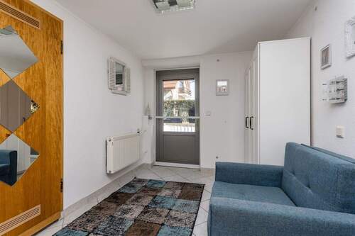 Ausgang zum Garten im Kellergeschoss - 