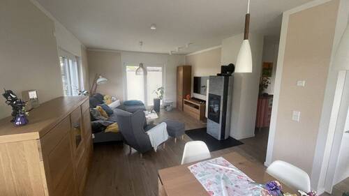 Wohnzimmer mit Kamin - 