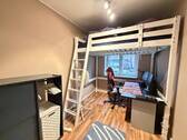 Kinder-/Arbeitszimmer - 