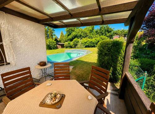 überdachte Gartenterrasse - 