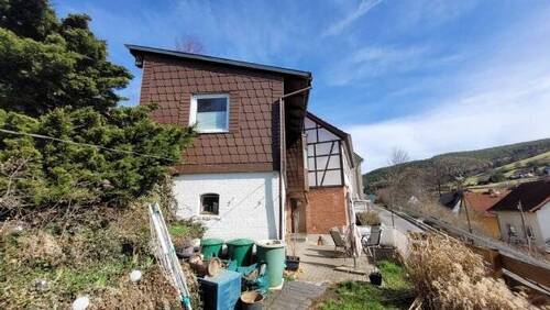 Bild 2 - 5 Zimmer Einfamilienhaus zum Kaufen in Kaulsdorf