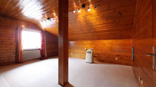 Schlafzimmer 1. OG - 