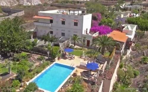 Bild 1 - Herrenhausfinca mit mehrern Gästehäusern, Pool und grandiosem Blick nach La Gomera!