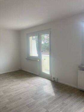 Wohnzimmmer - Etagenwohnung mit 57,40 m&sup2; in Eberswalde zur Miete