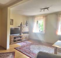 Haus mit Platz + extra Gartengrundstück und Garage in Mettlach-Saarhölzbach