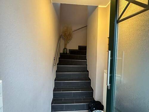 Treppenaufgang - 3 Zimmer Etagenwohnung in Rastede